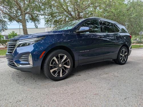 Blue Glow Metallic 2023 Chevrolet Equinox Premier w/1LZ