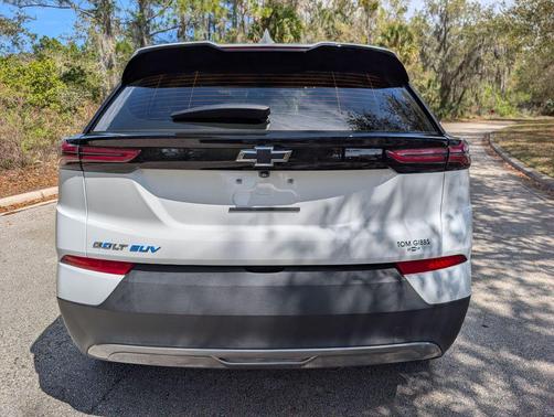 2023 Chevrolet Bolt EUV FWD LT