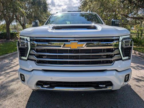 2026 Chevrolet Silverado 3500 High Country
