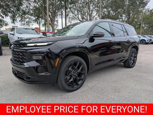Mosaic Black Metallic 2026 Chevrolet Traverse RS
