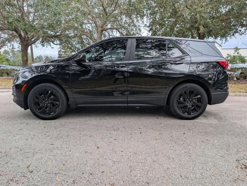 2023 Chevrolet Equinox LS