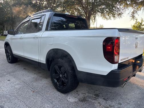 2023 Honda Ridgeline Black