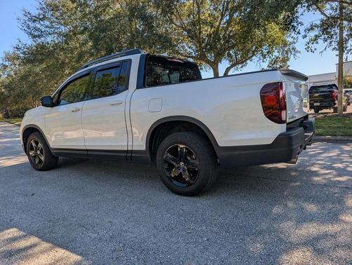 2023 Honda Ridgeline Black