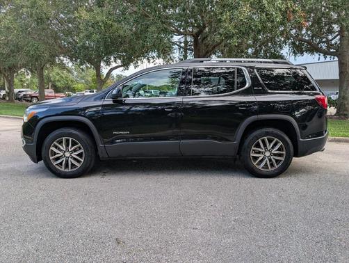 2019 GMC Acadia SLE-2
