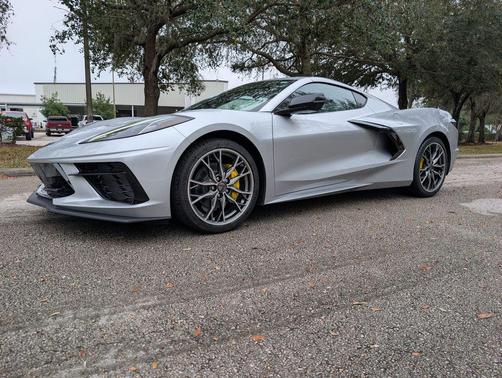 Blade Silver Metallic 2026 Chevrolet Corvette Stingray w/2LT