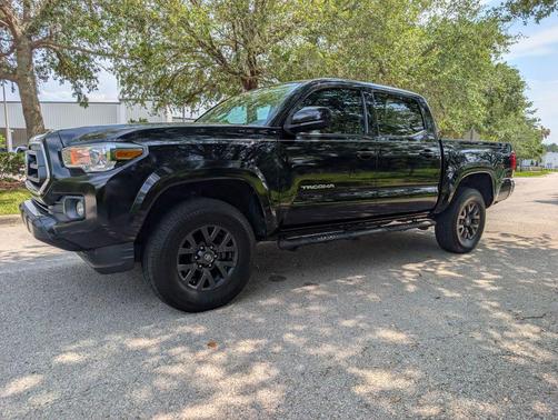 Midnight Black Metallic 2021 Toyota Tacoma SR5
