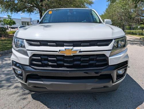 Summit White 2022 Chevrolet Colorado LT