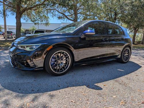 2023 Volkswagen Golf R 20th Anniversary Edition