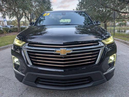 2023 Chevrolet Traverse High Country