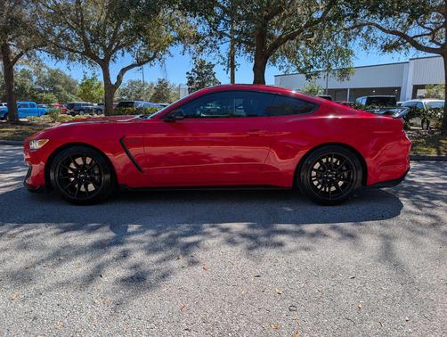 2019 Ford Shelby GT350 Base
