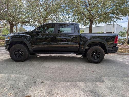 2025 RAM 1500 RHO Crew Cab 4x4 5'7' Box