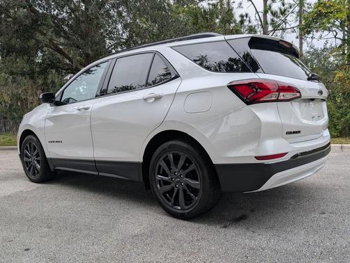 2023 Chevrolet Equinox FWD RS