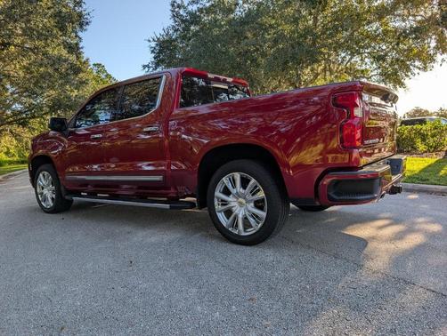 2022 Chevrolet Silverado 1500 High Country