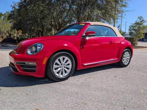 2019 Volkswagen Beetle 2.0T SE