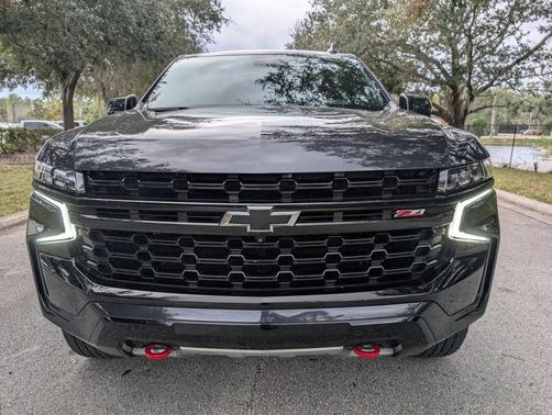 2023 Chevrolet Suburban 4WD Z71