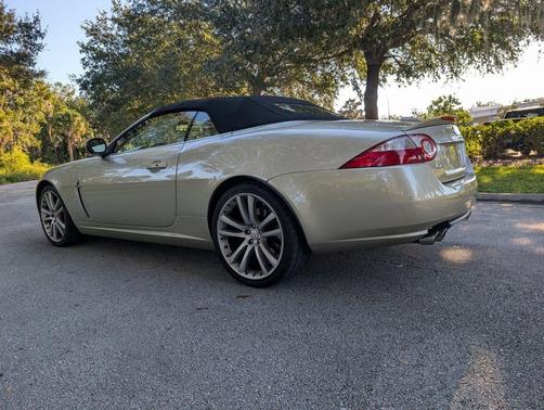 2008 Jaguar XKR Base