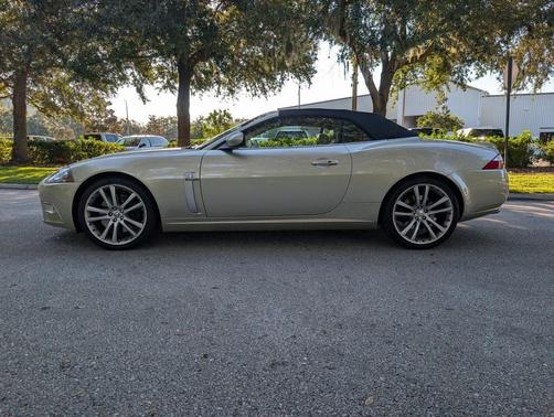 2008 Jaguar XKR Base