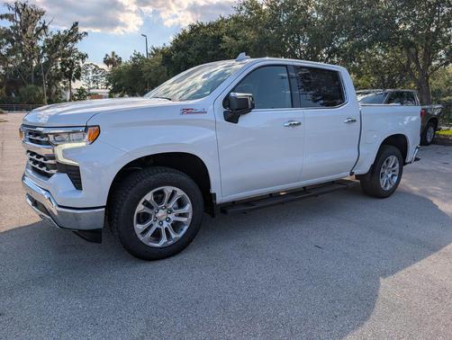 Polar White Tricoat 2026 Chevrolet Silverado 1500 LTZ