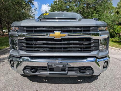 Sterling Gray Metallic 2024 Chevrolet Silverado 2500 LT