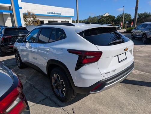 2026 Chevrolet Trax LT
