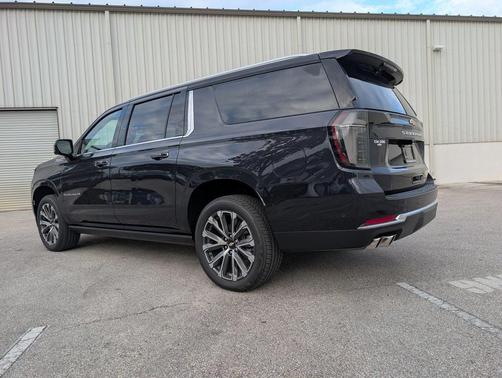 2026 Chevrolet Suburban High Country, 4WD