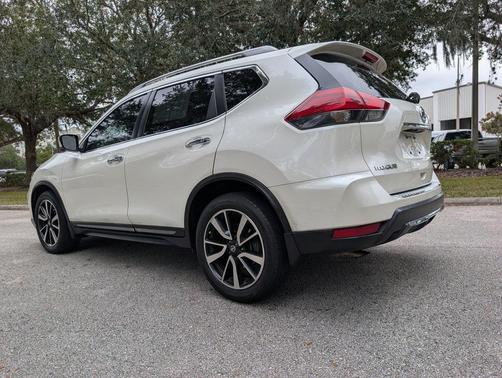 2018 Nissan Rogue SL