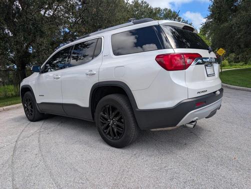 2018 GMC Acadia SLT-1
