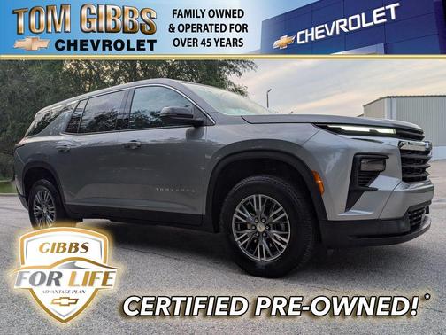 Sterling Gray Metallic 2024 Chevrolet Traverse LS