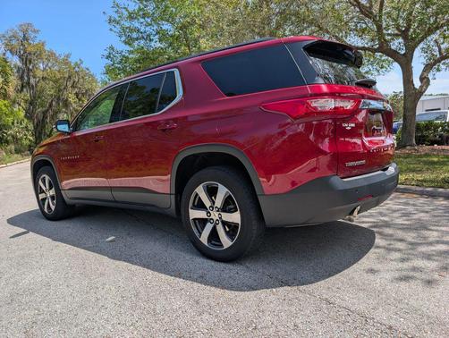 Cajun Red Tintcoat 2021 Chevrolet Traverse LT Leather
