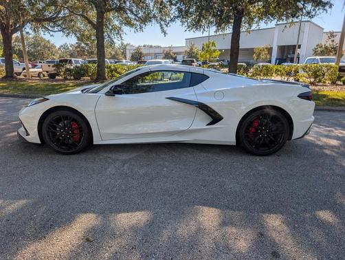 2026 Chevrolet Corvette Stingray w/1LT