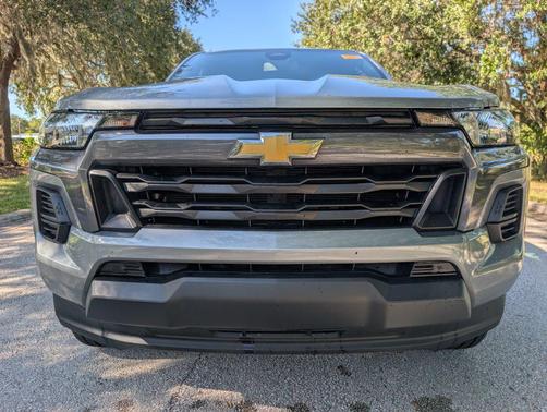 Sterling Gray Metallic 2026 Chevrolet Colorado LT