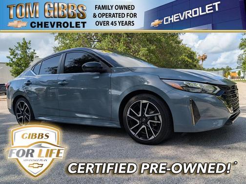 Atlantic Gray Metallic/Super Black 2025 Nissan Sentra SR