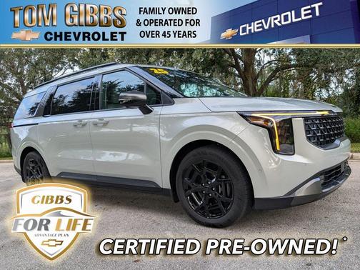 2025 Kia Carnival SX