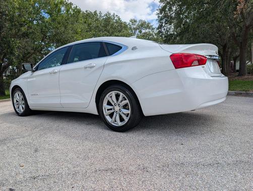 Summit White 2020 Chevrolet Impala LT