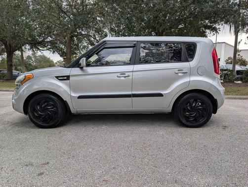 2013 Kia Soul Base