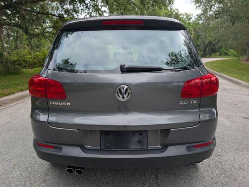 Pepper Gray Metallic 2013 Volkswagen Tiguan S