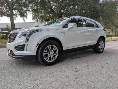 2020 Cadillac XT5 Premium Luxury