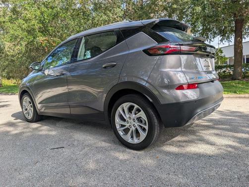 2023 Chevrolet Bolt EUV FWD LT