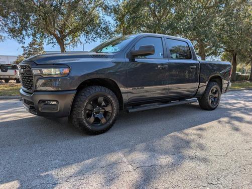 2025 RAM 1500 Warlock Crew Cab 4x4 5'7' Box