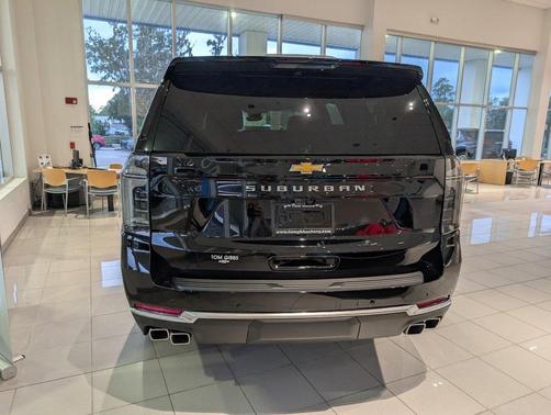2026 Chevrolet Suburban High Country, 4WD