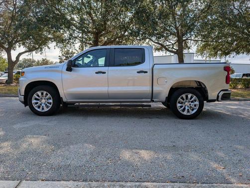 2022 Chevrolet Silverado 1500 Custom