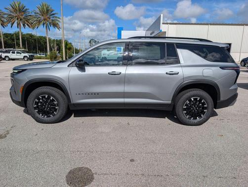 Sterling Gray Metallic 2026 Chevrolet Traverse AWD Z71