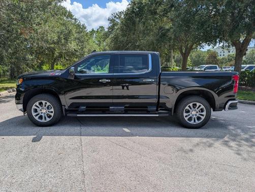 2025 Chevrolet Silverado 1500 LTZ