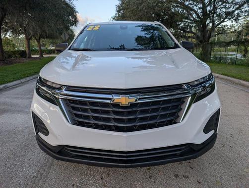 2022 Chevrolet Equinox LS