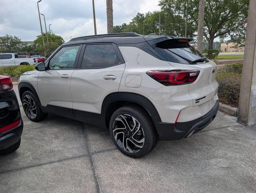 White Sands 2026 Chevrolet Trailblazer RS