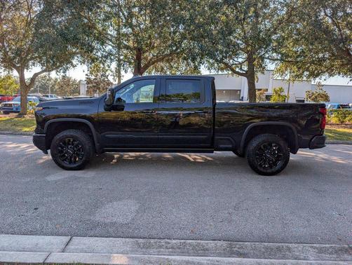 2026 Chevrolet Silverado 3500 High Country