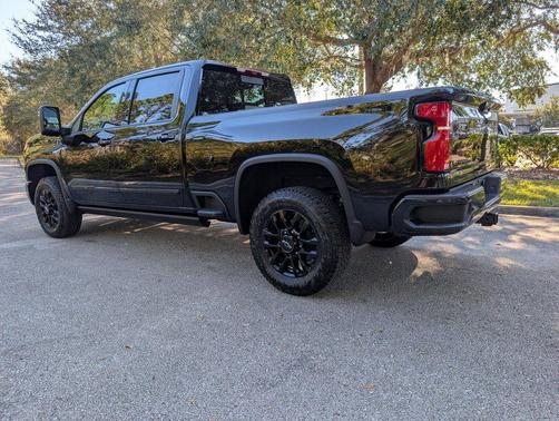 2026 Chevrolet Silverado 3500 High Country