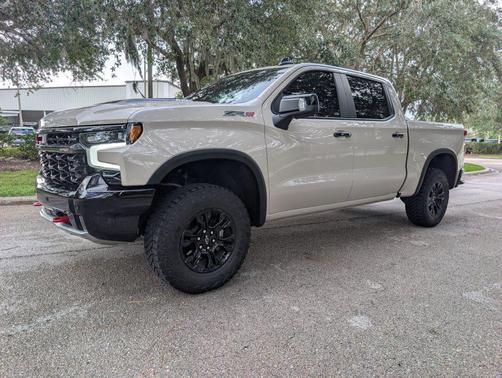 White Sands 2026 Chevrolet Silverado 1500 ZR2