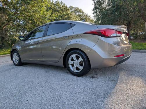 Desert Bronze 2015 Hyundai ELANTRA SE