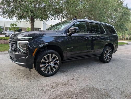Dark Ash Metallic 2026 Chevrolet Tahoe 4WD High Country
